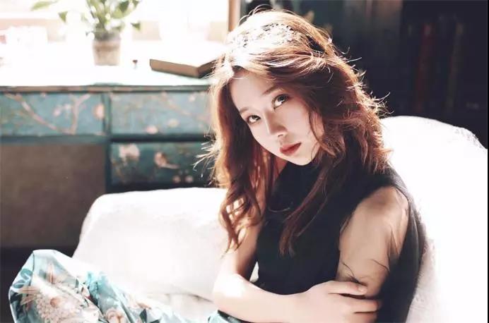  呼吁抖音“封殺”溫婉的那些人，像極了吃人的獸。