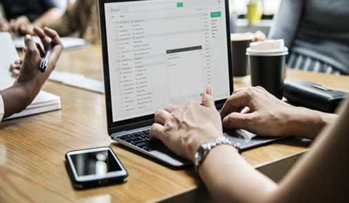 開(kāi)發(fā)APP軟件需要的編程語(yǔ)言和開(kāi)發(fā)環(huán)境